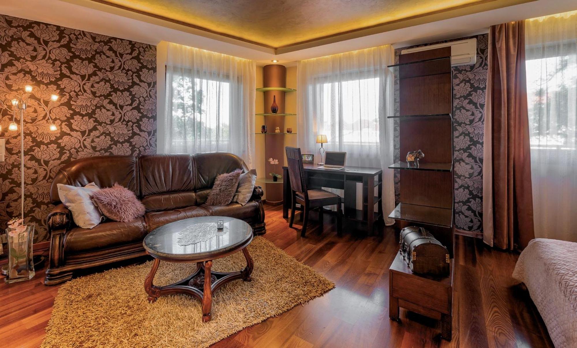Apartament Rondo Verona - Free, Secure Parking For Guests Wrocław Eksteriør billede