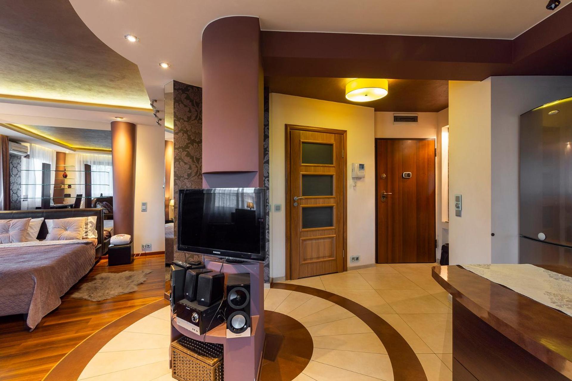 Apartament Rondo Verona - Free, Secure Parking For Guests Wrocław Eksteriør billede