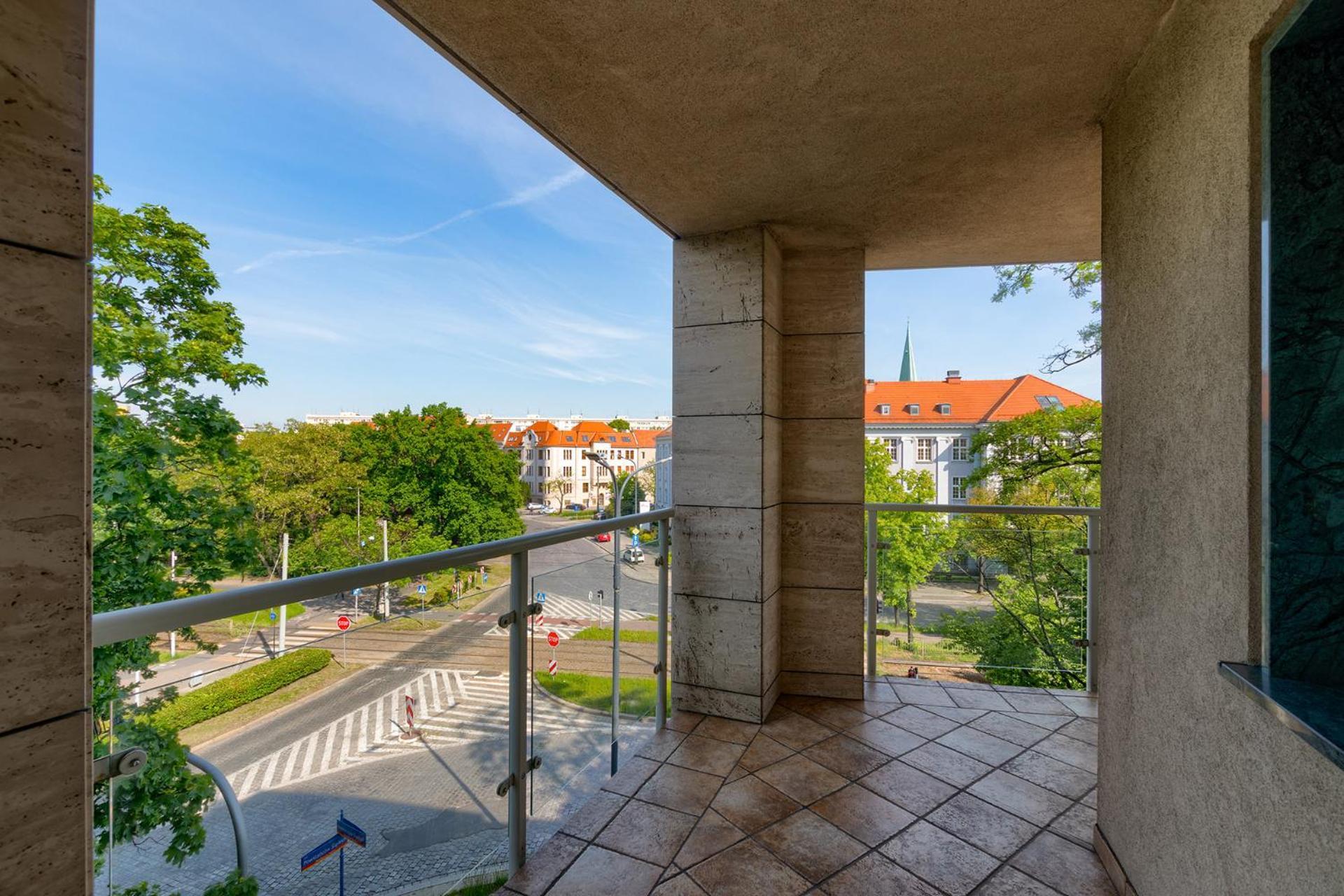 Apartament Rondo Verona - Free, Secure Parking For Guests Wrocław Eksteriør billede